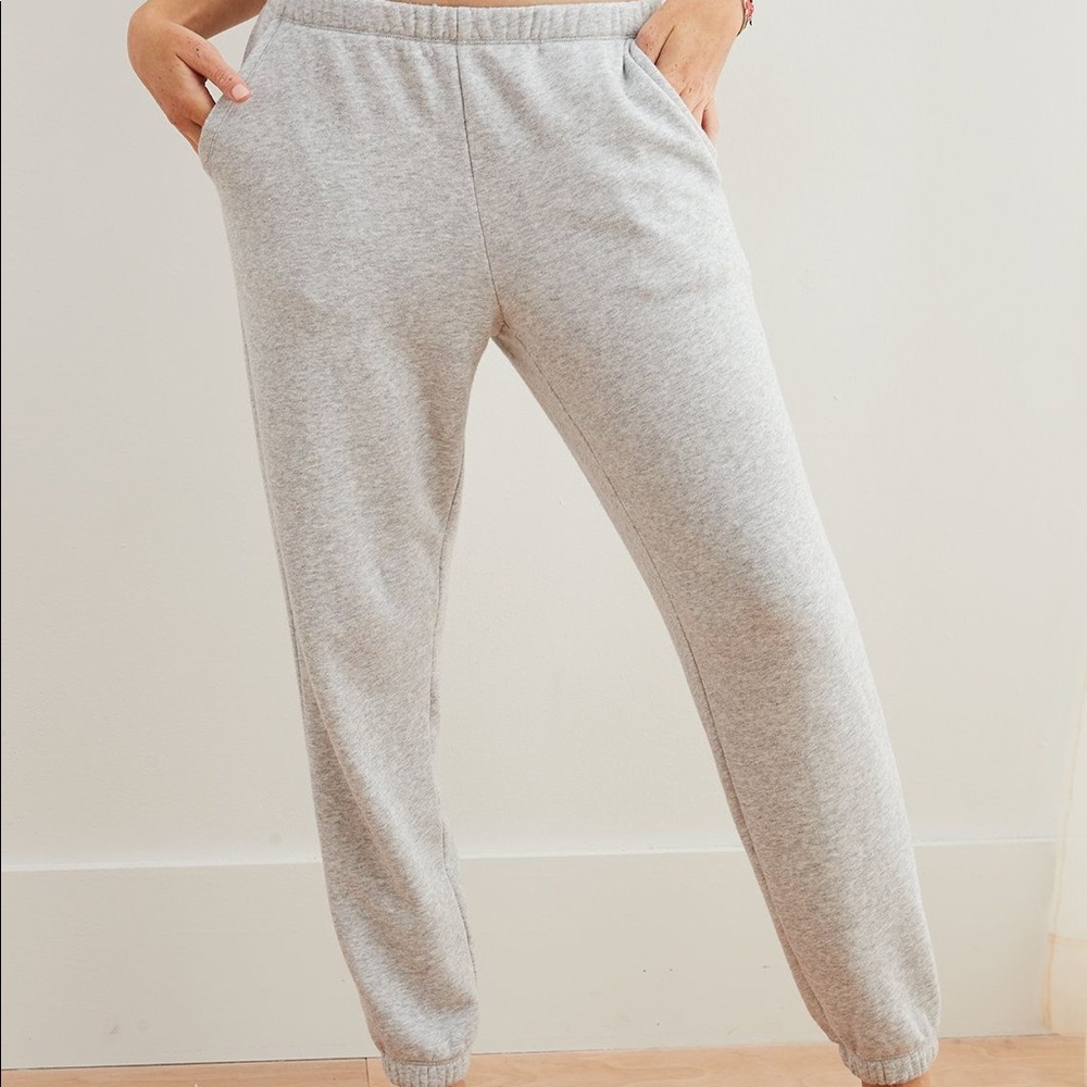 NWOT Aerie Sunday Soft Jogger